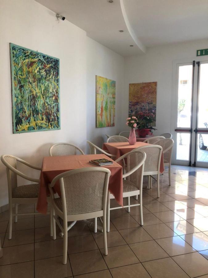 Hotel Alda Cervia Extérieur photo
